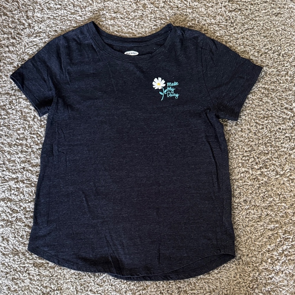 Old Navy Dark Gray Tee with Daisy Detail